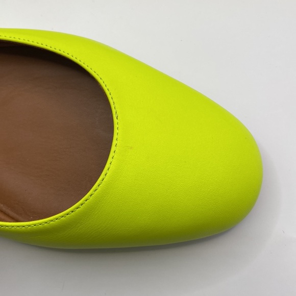 Valentino Neon Green Flats - Picture 7 of 11